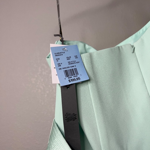 WHITE by Vera Wang VW360215 NWT one shoulder - Picture 5 of 9